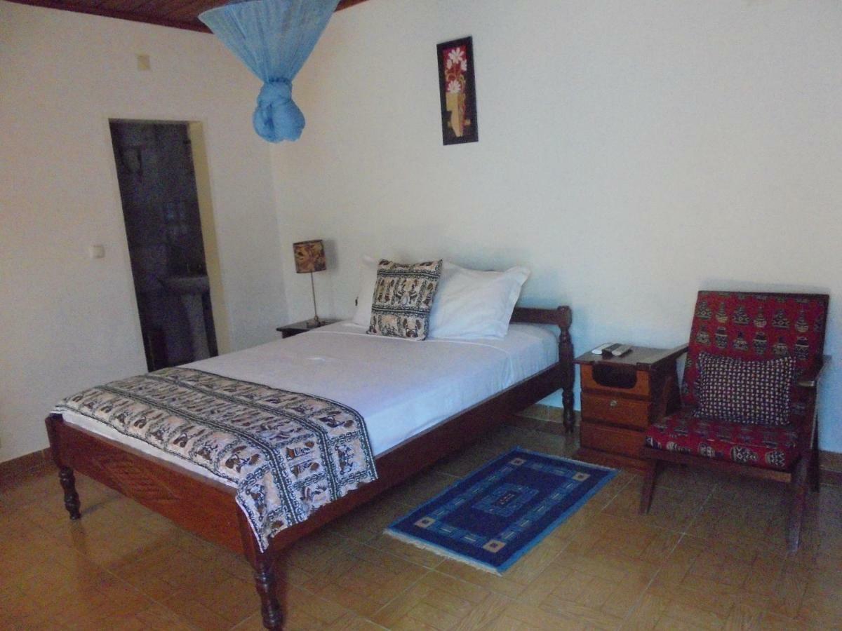 Residencialdes Bed & Breakfast Сао Томе Екстериор снимка